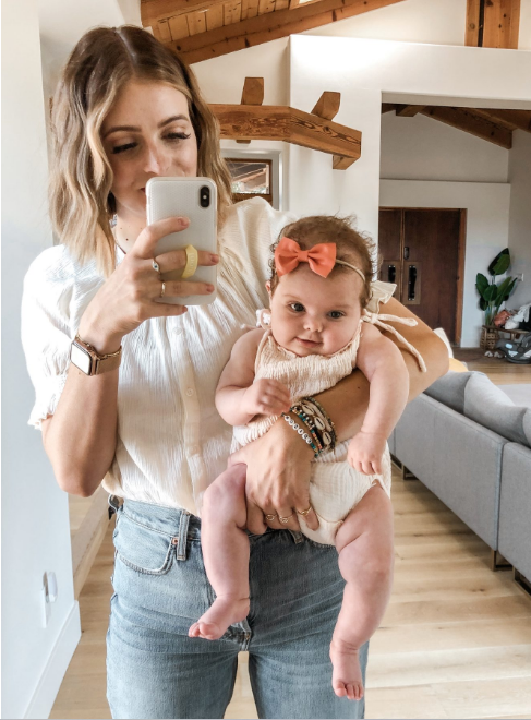 How Do You Style and Dress Your Baby Girl? 👶🤔💗